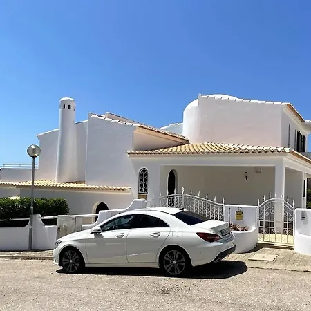 Cristina 17 - 500 M From The