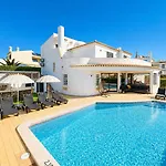 빌라 Cristina 17 - Pool & 10 Min Walk From