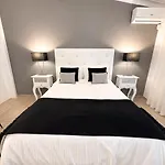 فيلة Cristina 17 - Pool & 10 Min Walk From