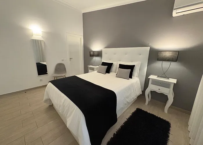 Villa Cristina 17 - 500 M From The Albufeira
