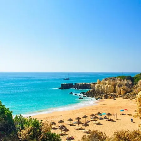 Cristina 17 - 500 M From The *